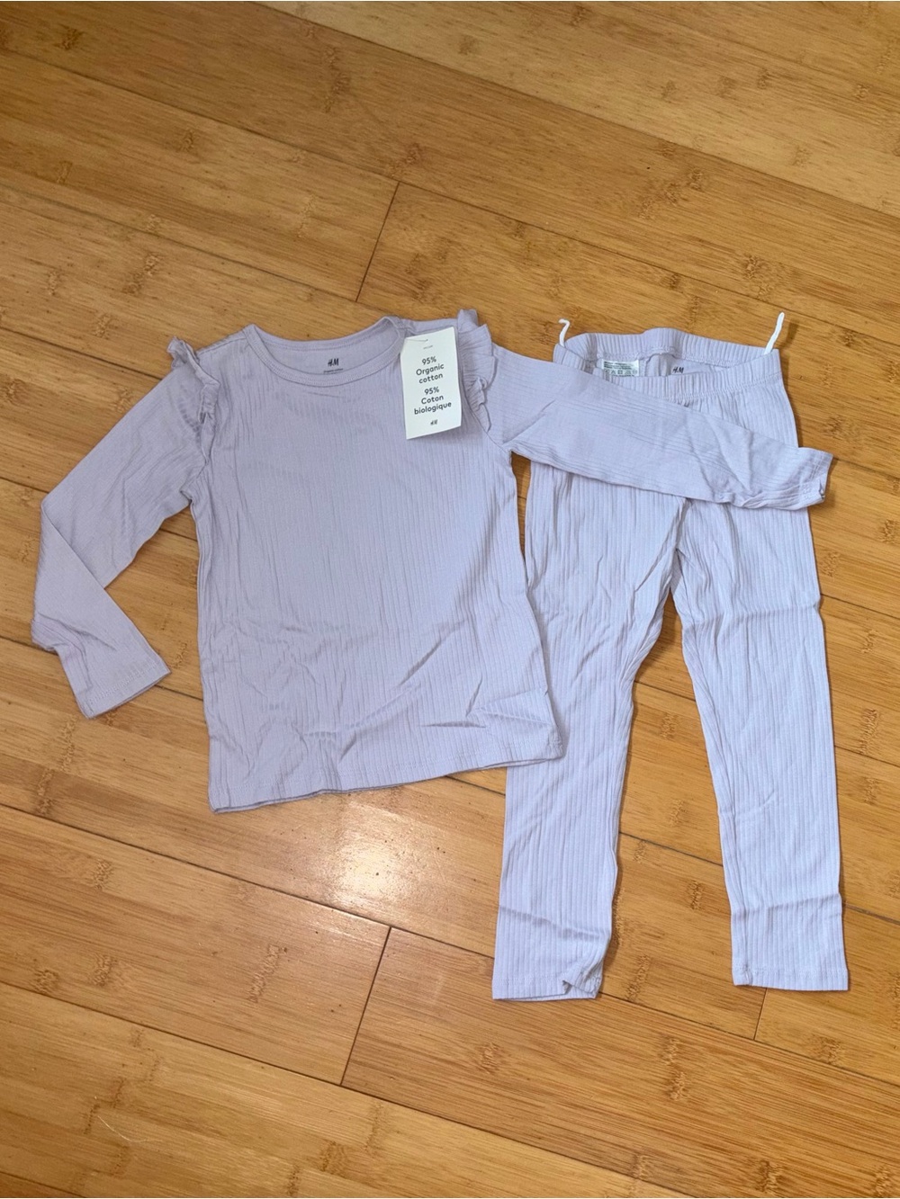 NWT Girl’s Size 4T Purple Ribbed Outfit - Long Sleeve Top & Leggings Pants Set